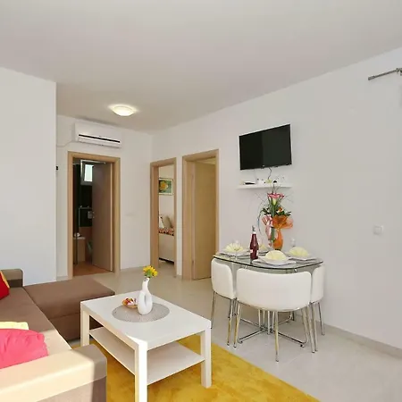 Apartament Nivel *