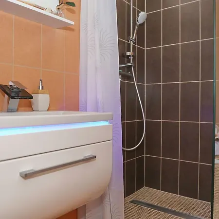 Nivel Apartment *