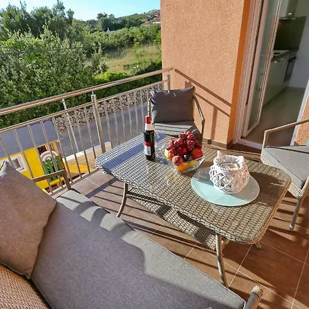 Apartment Nivel