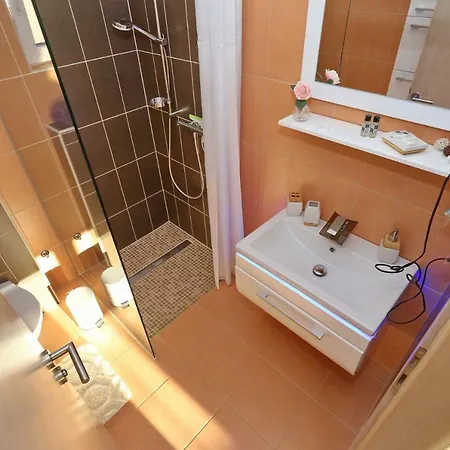 Apartment Nivel Vir