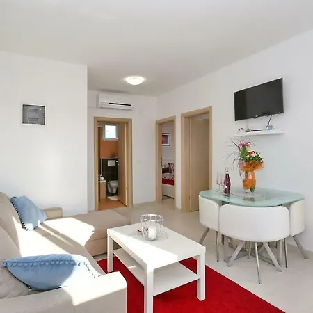 Nivel Apartment