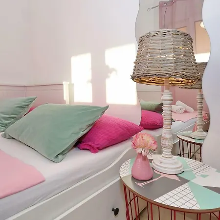Nivel Apartment *